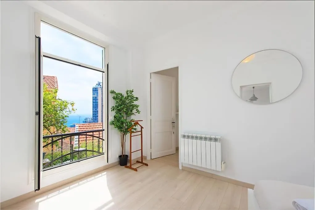 Appartement Les Lucioles à Beausoleil