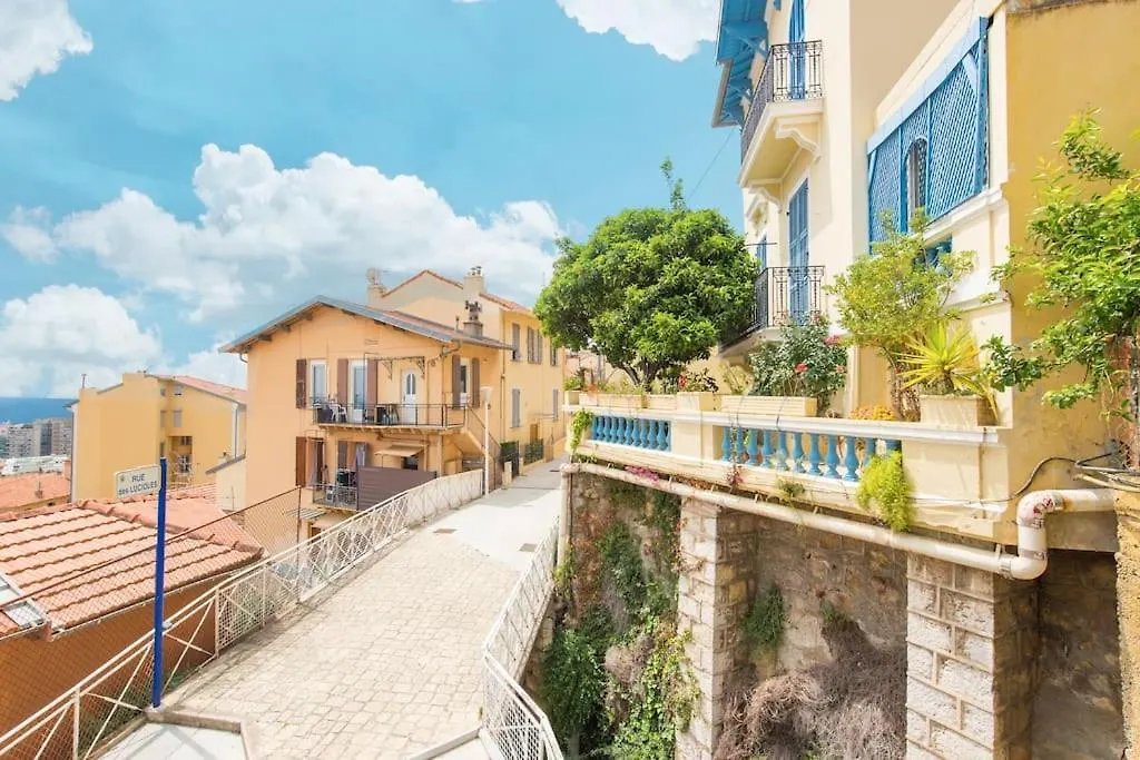 Appartement Les Lucioles à Beausoleil